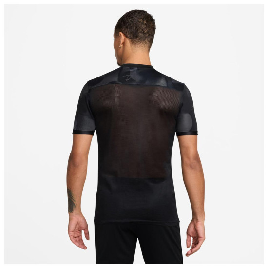 Nike Ανδρική κοντομάνικη μπλούζα Dri-FIT Academy+ Nike Ανδρική κοντομάνικη μπλούζα Dri-FIT Academy+